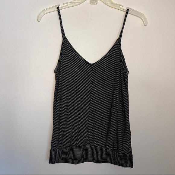 Old Navy Black and White Striped Tank Top Size Small EUC - Picture 3 of 5